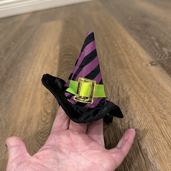 Small pet witch hat - Picture 3 of 3